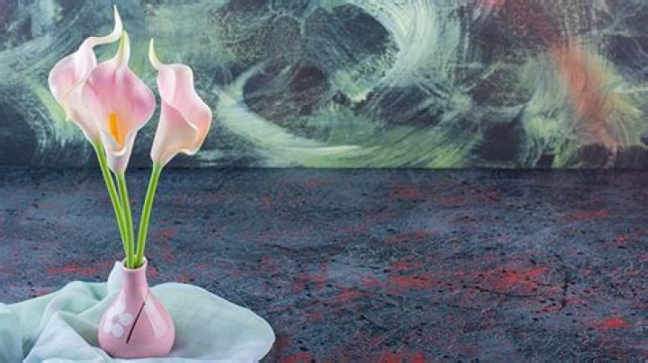 Are artificial flowers bad luck?