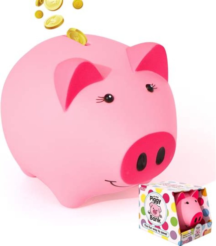 Are you supposed to smash piggy banks?