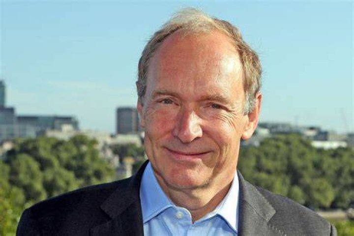 Did Tim Berners-Lee make a lot of money?