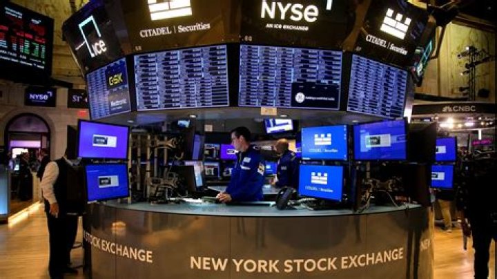 Does the NYSE have a fixed number of seats?