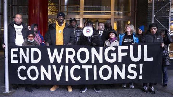How many years of sentence does a convicted person qualify for probation?