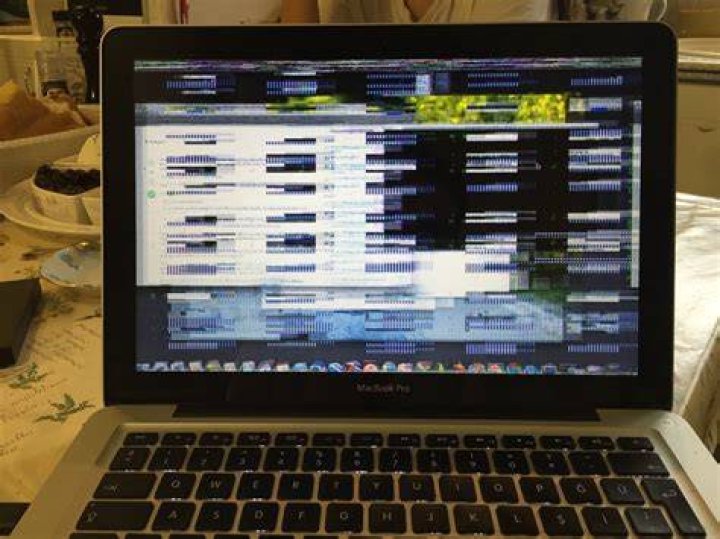 Is it normal for a new Mac to freeze?