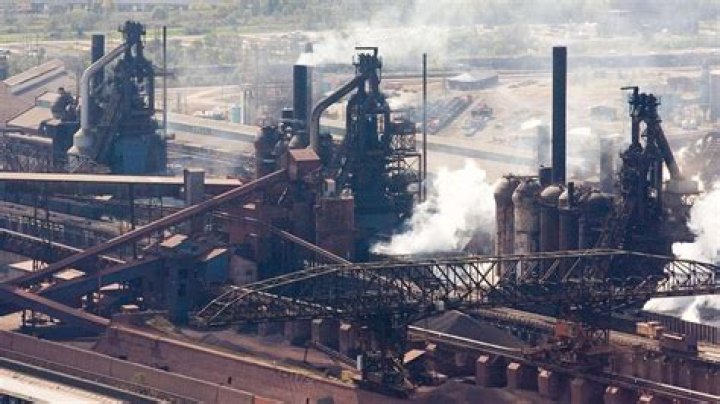 What American city dominated the steel industry?