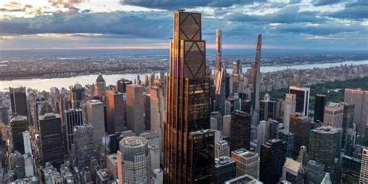 What companies does JP Morgan Chase own?