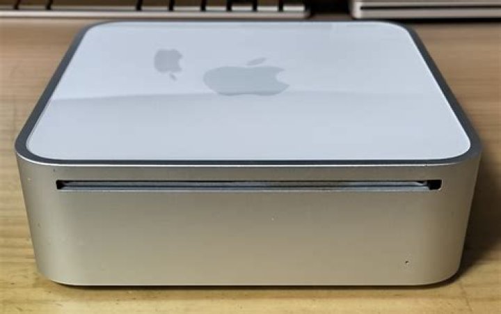 What Mac came out in 2009?
