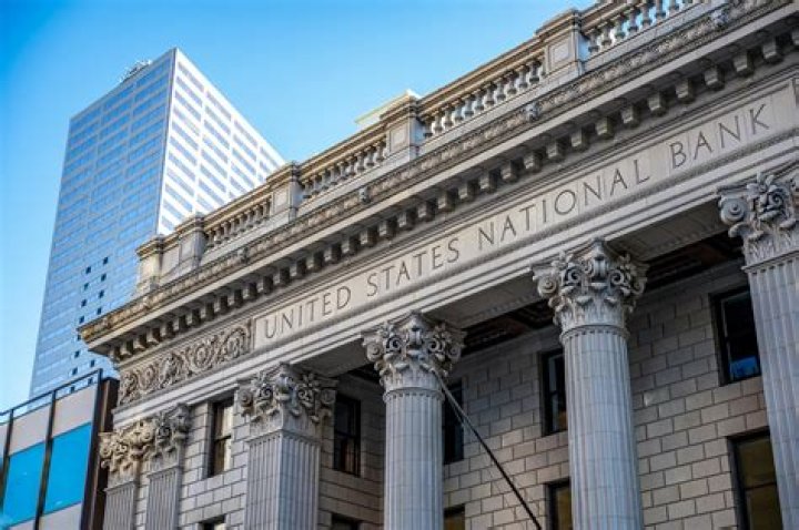 Who created the national bank of the United States?