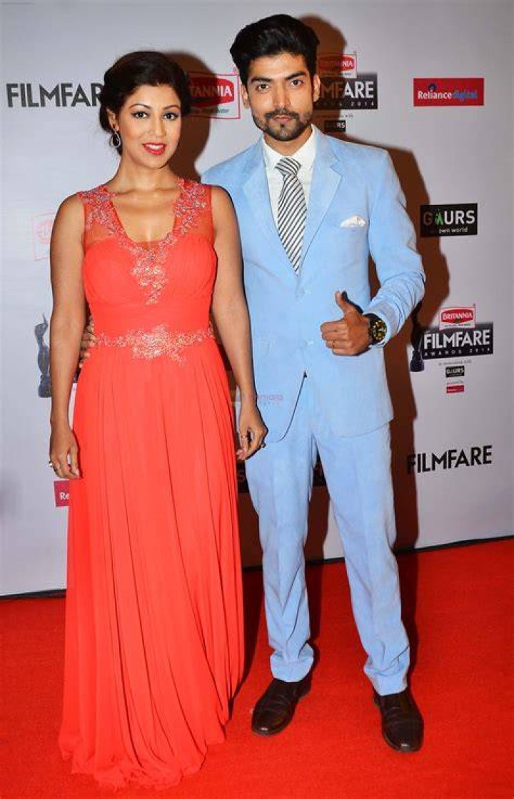 Who is the real wife of Gurmeet Choudhary?